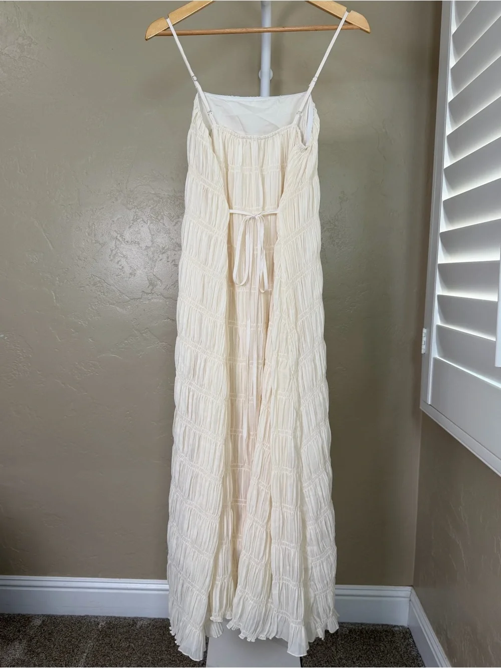 Commense Smocked Apricot Cream Tie Back Maxi Dress XS NWT
